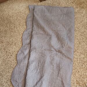 Elegant Gray Quilted Bedspread